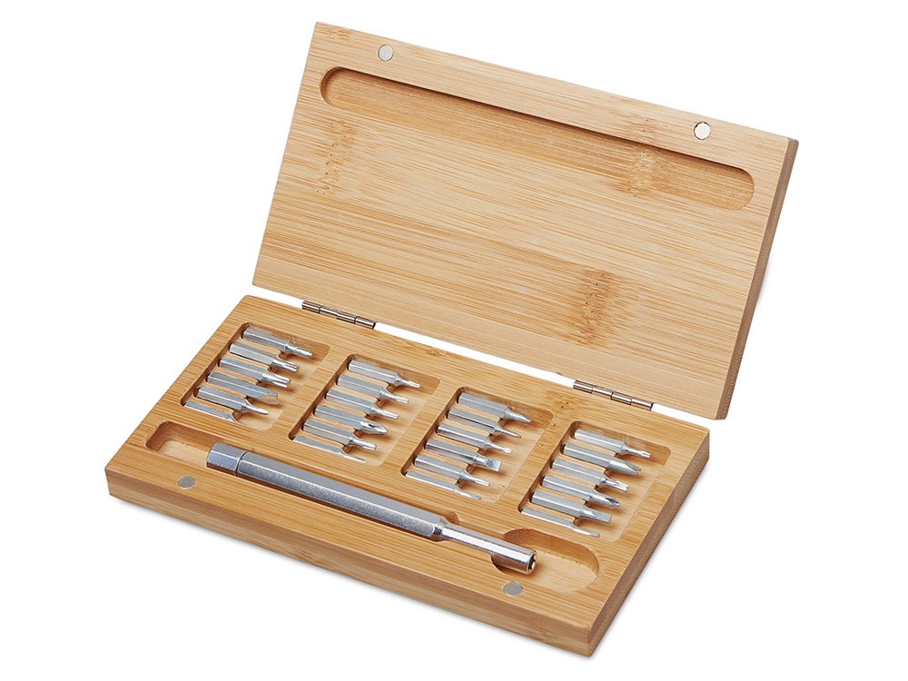 regular pyramid built from four equilateral triangles